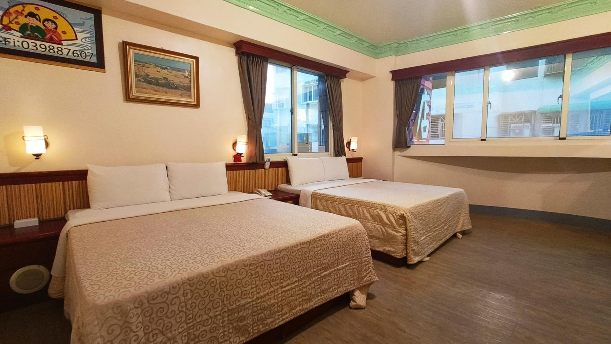 Longchi Hot-Spring Hotel Jiaoxi Esterno foto